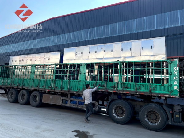 韶關噸桶清洗機試機實拍，全自動噸桶清洗設備，中碩非標定制各類清洗設備